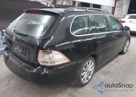 2014 Volkswagen Jetta Sportwagen 2.0L Tdi z USA, uszkodzony, nr VIN 3VWPL7AJ2EM608433